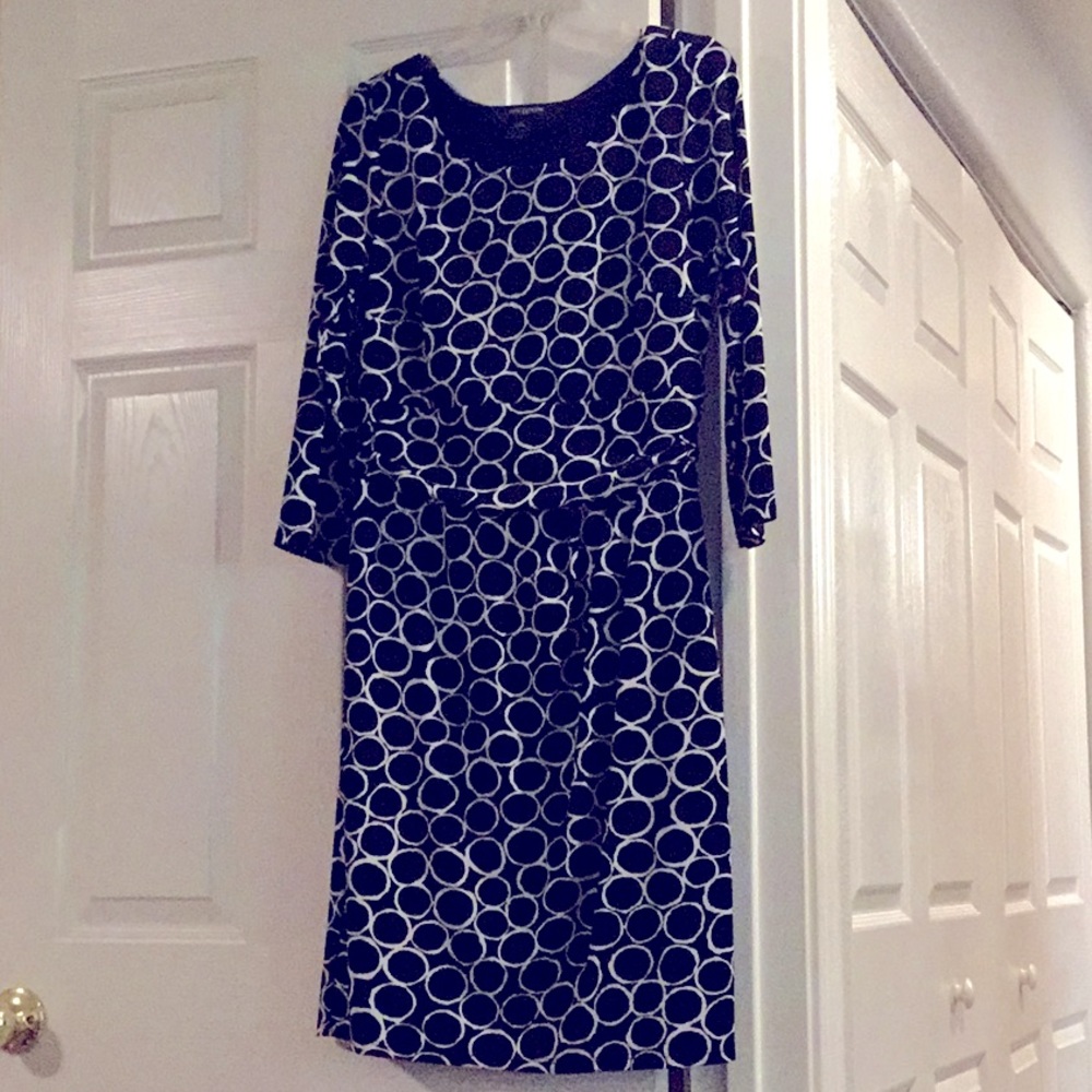 Ann Taylor dress. Like new.